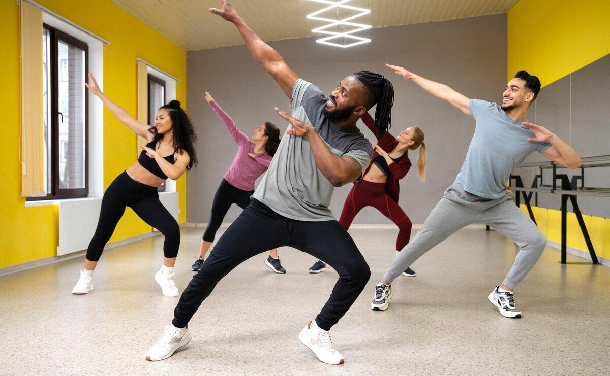 People taking part of dance therapy class