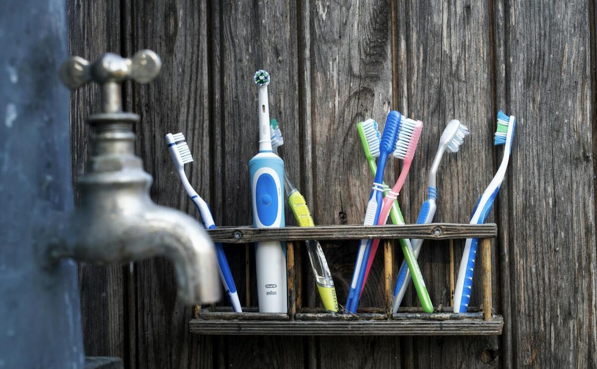 assorted-color toothbrush lot