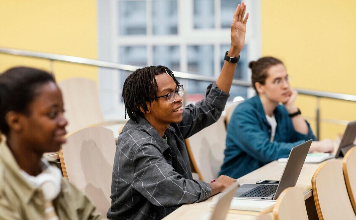 Students paying attention at class